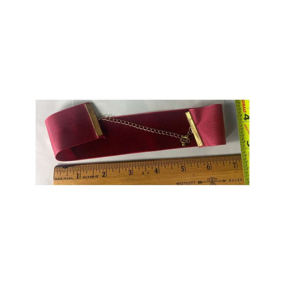 Burgundy Velvet Ribbon Choker Necklace Gold Tone Adjustable Gothic‎ Boho Red